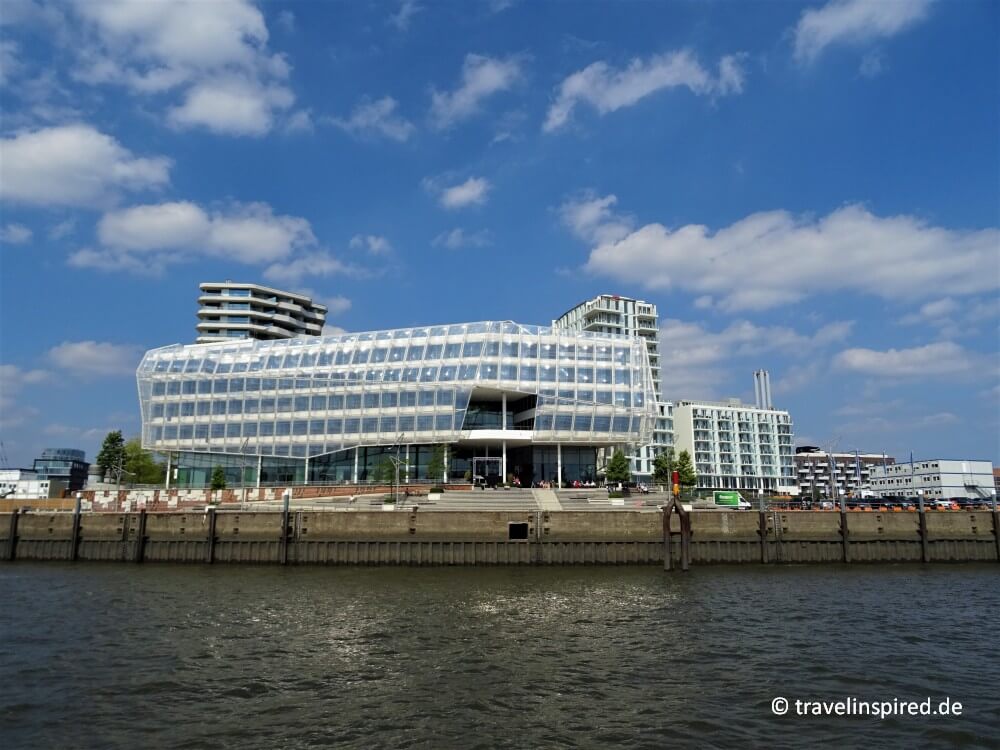 Das Unilever-Haus in der HafenCity, Elbe Erlebnistörn, Hamburg Ausflugstipps, Erfahrungsbericht Hamburg Hafenrundfahrt