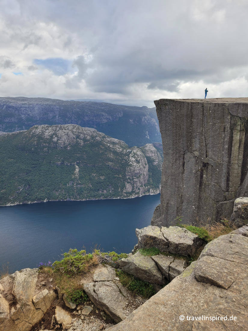 Norwegen Sehenswürdigkeiten: Felskanzel Preikestolen am Lysefjord