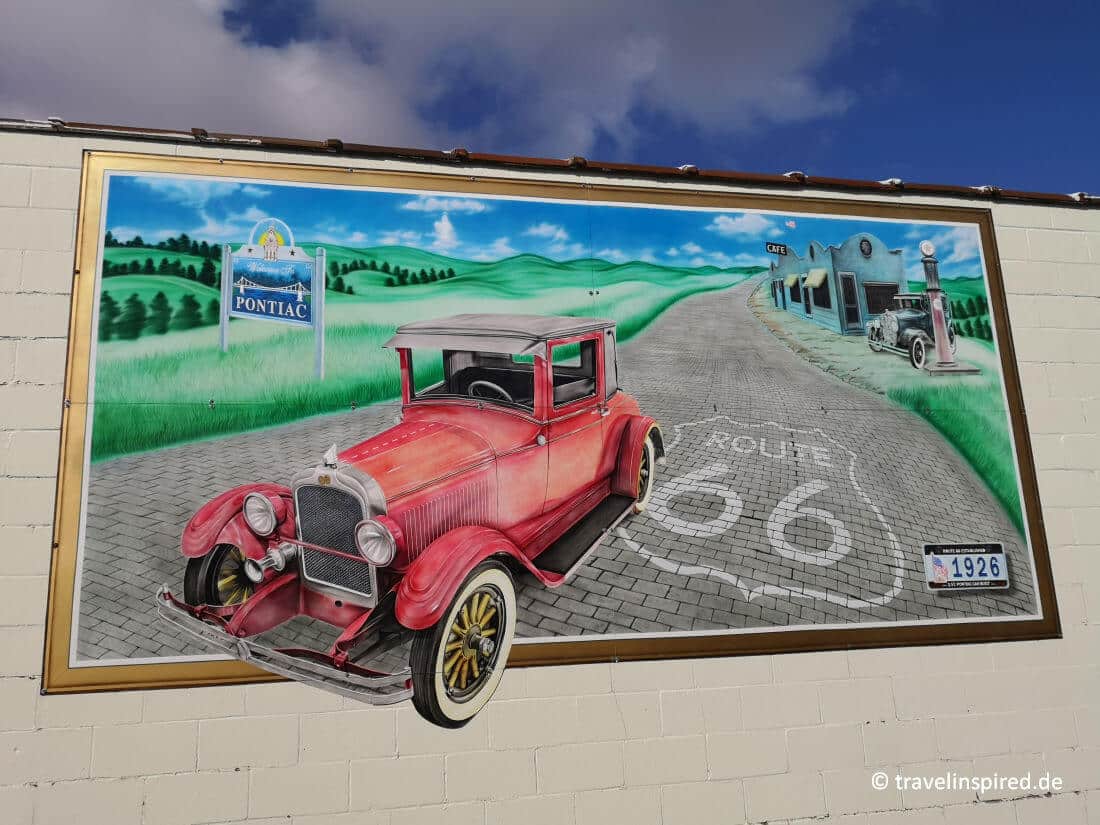 Route 66 Mural in Pontiac