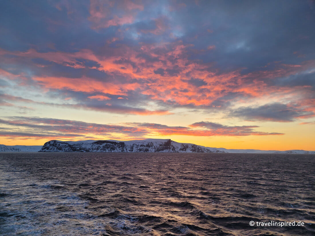 Sonnenaufgang auf See, Reisebericht Postschiffroute Norwegen